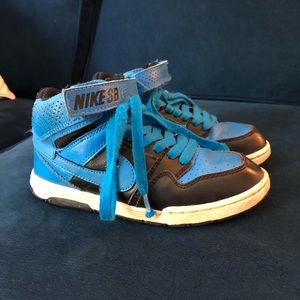 Boys Nike shoes